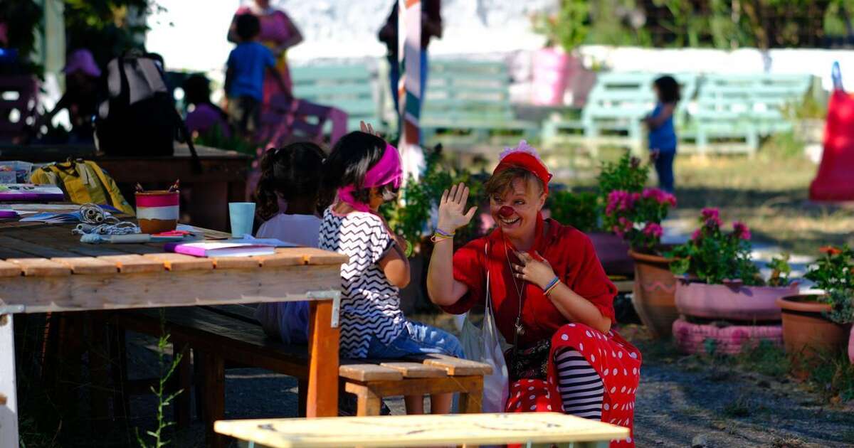 仙人掌　live on refugee LIVE FILE：REFUGEE MARKET / WISDOM - 仙人掌 - YouTube